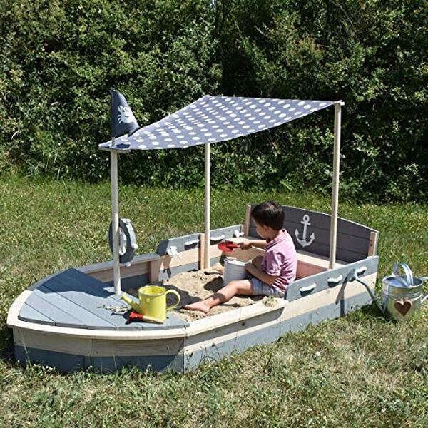 Découvrez notre test détaillé du bac à sable bateau crabe en bois Meppi Sun XXL: qualité, dimensions et avis pour les enfants. 