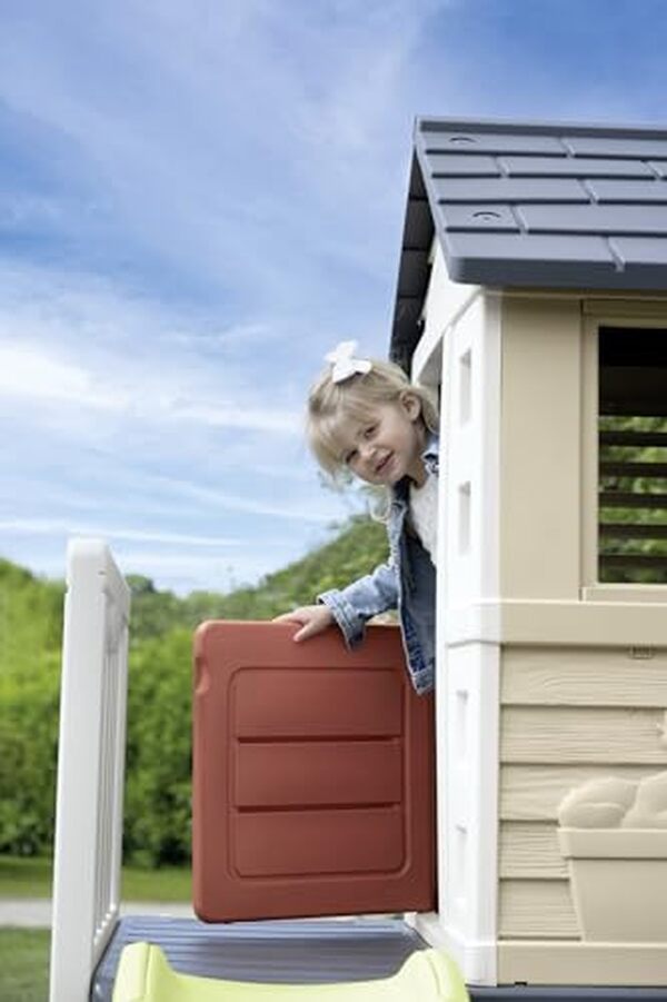 Découvrez notre test détaillé de la maison Pilotis Smoby : design innovant, matériaux éco-responsables et divertissement garanti pour les enfants. 