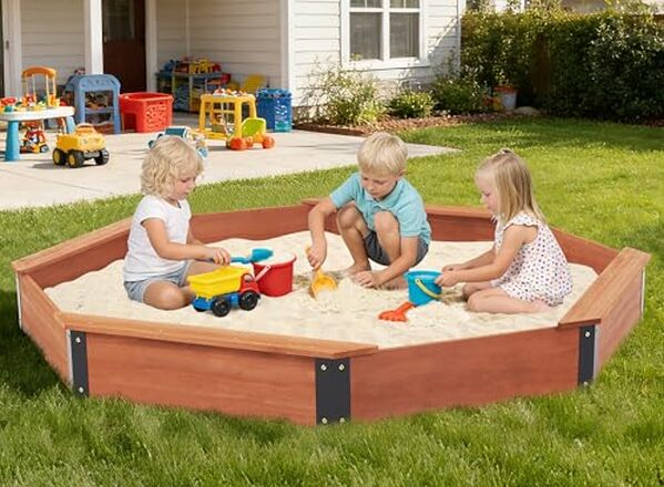 Découvrez notre test complet du bac à sable octogonal en bois de cèdre avec bancs. Qualité, durabilité et confort pour vos enfants : tous les détails dans notre avis.