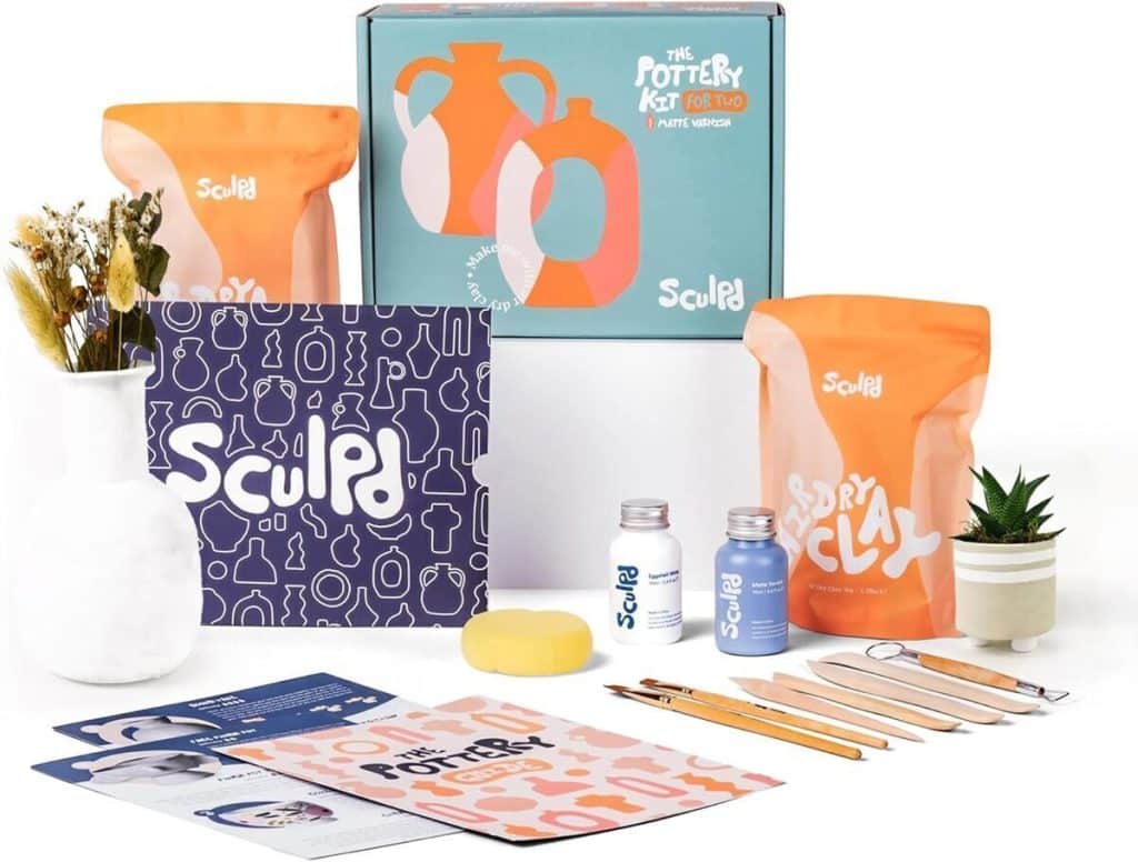 Avis sur le kit de poterie Sculpd : argile autodurcissante pour débutants