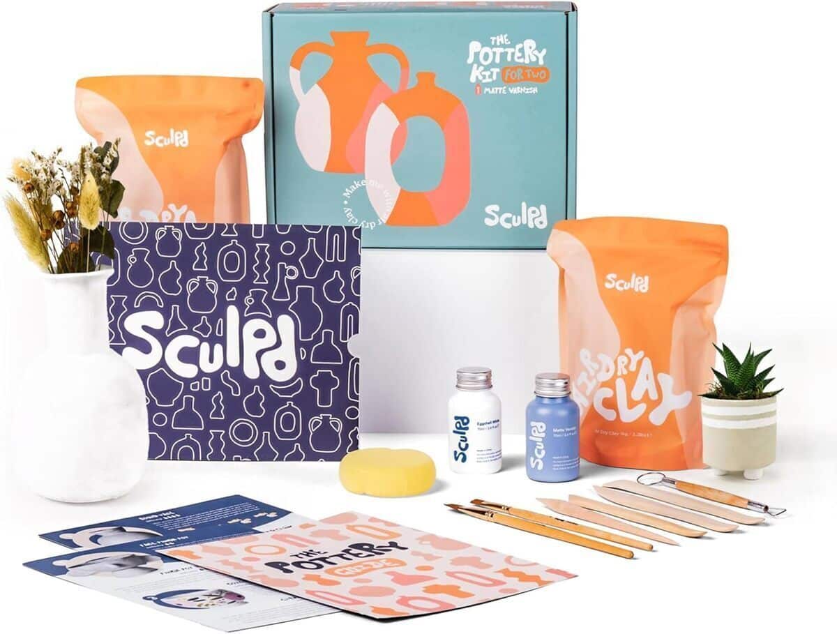 Avis sur le kit de poterie Sculpd : argile autodurcissante pour débutants