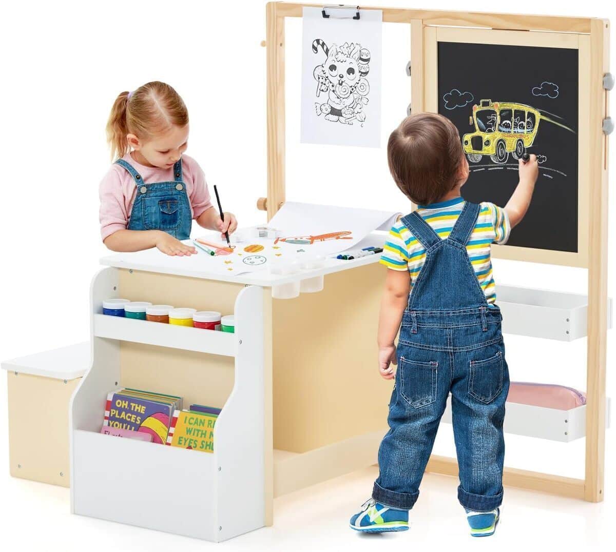 Test du bureau enfants Costway : 2 en 1 avec tableau et étagères
