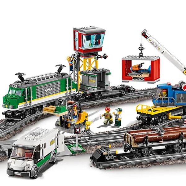 Découvrez notre test détaillé du train de marchandises télécommandé LEGO City 60198 : caractéristiques, performances, avantages et avis complet pour les fans de LEGO. 