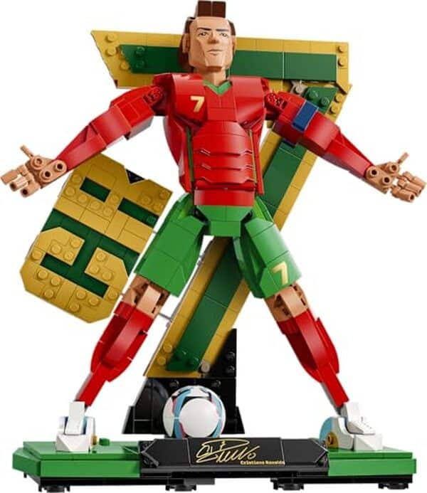 Découvrez notre avis détaillé sur la figurine LEGO Cristiano Ronaldo 3D. Caractéristiques, prix et où l'acheter pour une belle pièce de collection à exposer.